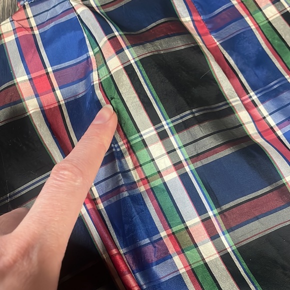 Vintage 1940’s/1950’s Black Plaid Tartan Taffetta Blouse with Ruffles & Buttons - Picture 13 of 14